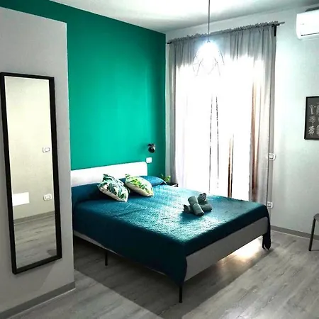 4rooms - *